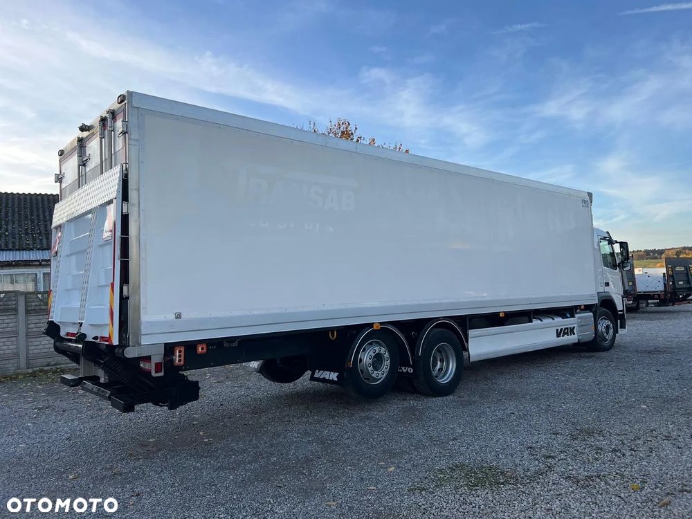 Volvo FM 370 / 6x2 / Chłodnia / Winda / - 13