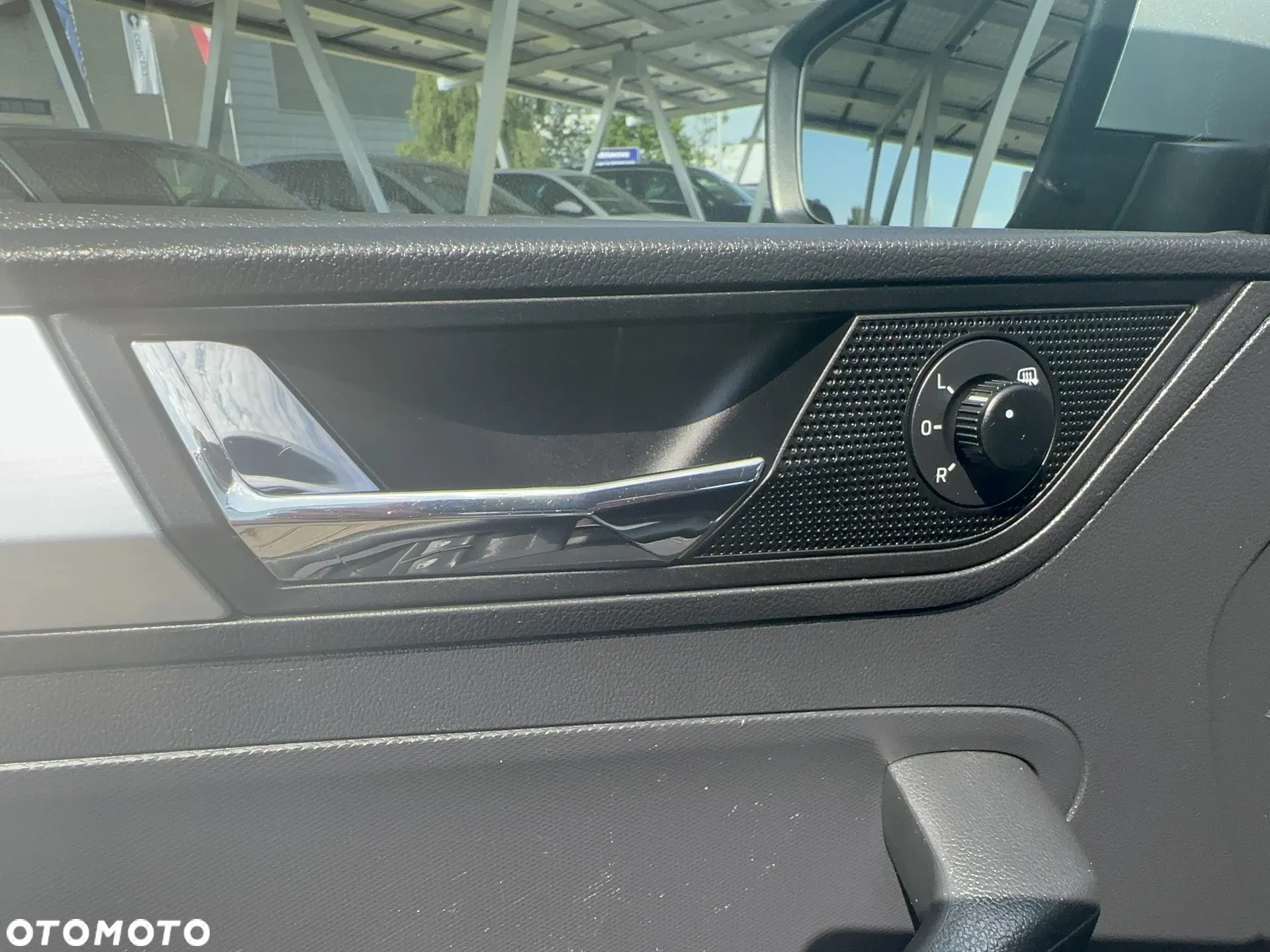 Skoda RAPID 1.0 TSI Ambition - 15