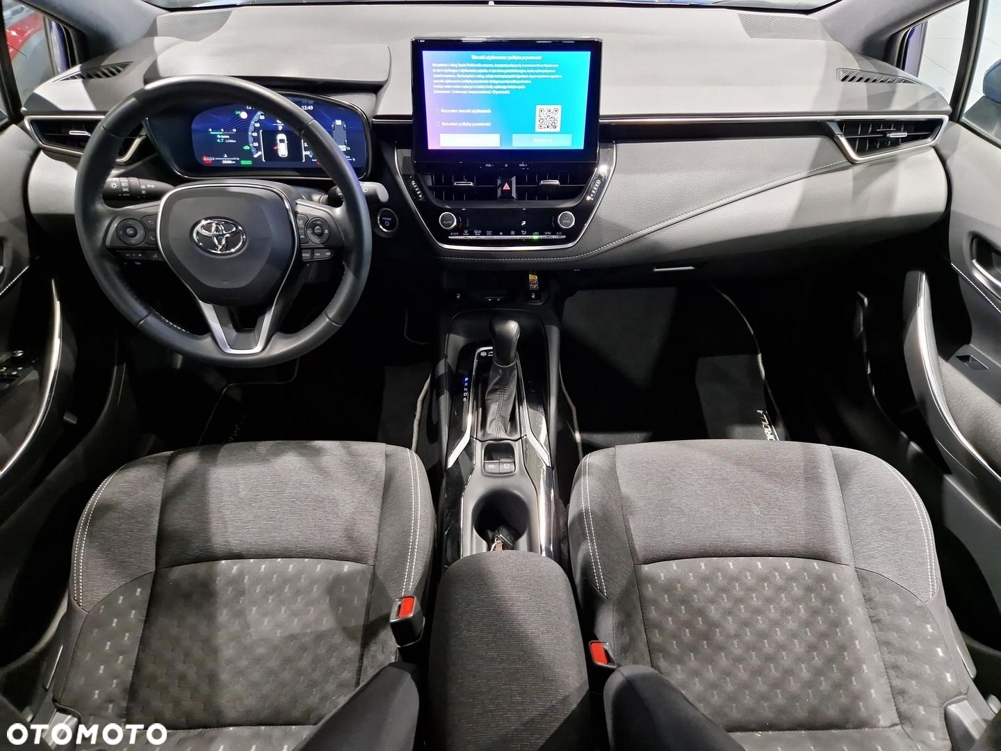 Toyota Corolla - 13