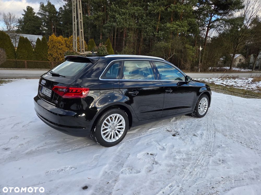 Audi A3 Sportback 2.0 TDI (clean diesel) quattro Ambition - 11