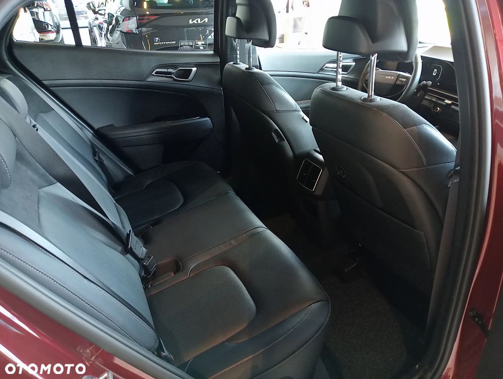 Kia Sportage 1.6 T-GDI Black Edition 2WD DCT - 7