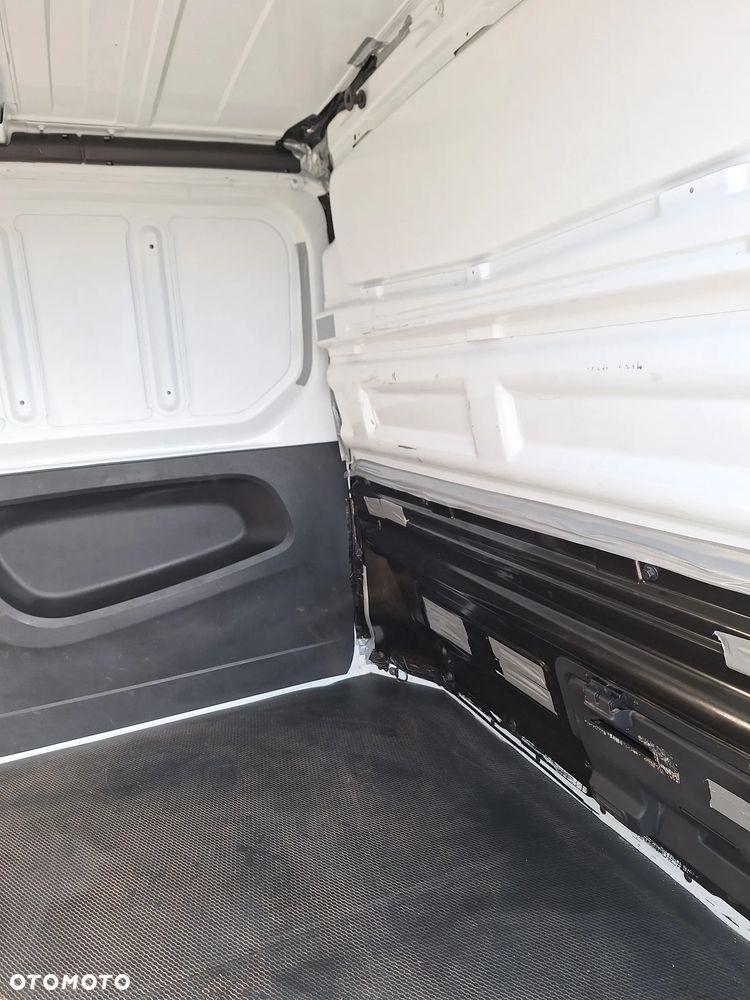 Renault Trafic - 7