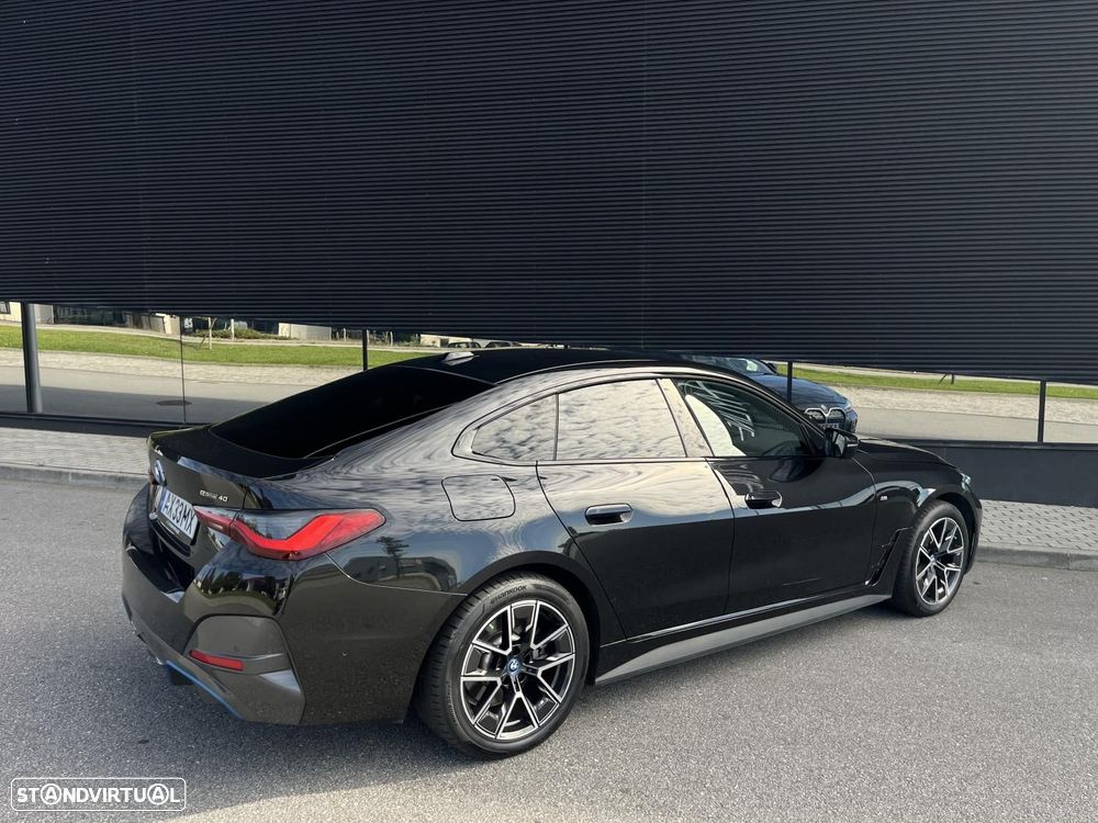 BMW i4 eDrive40 Pack Desportivo M - 23
