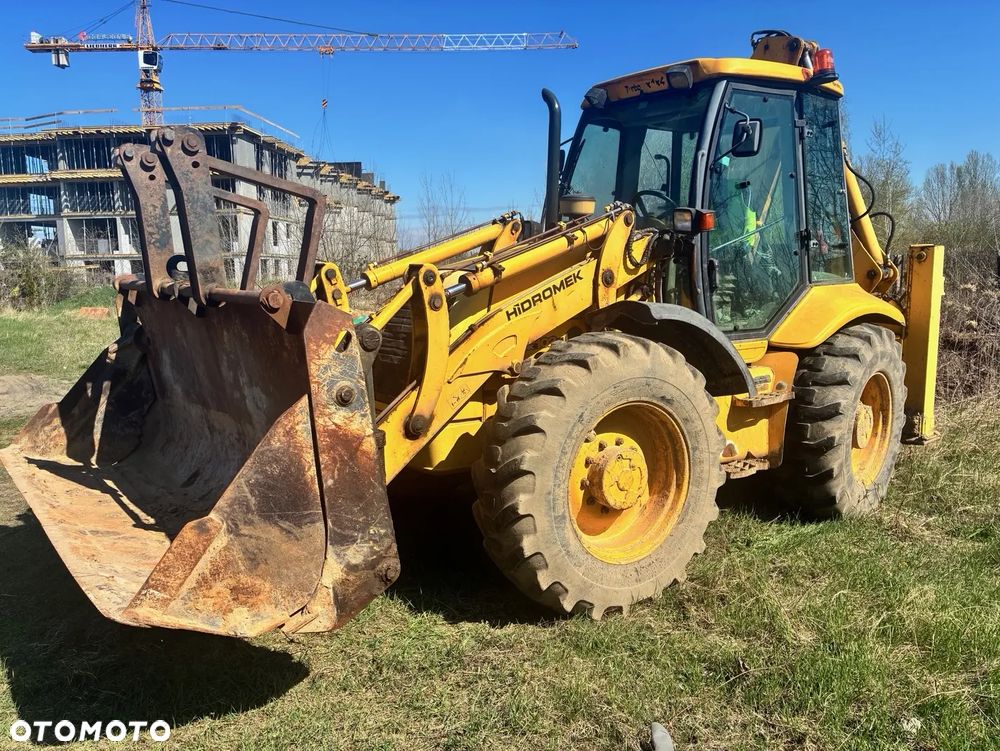 Hidromek Koparko-ładowarka - 2