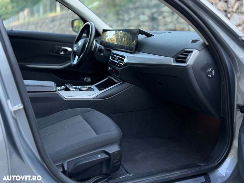 BMW Seria 3 - 21