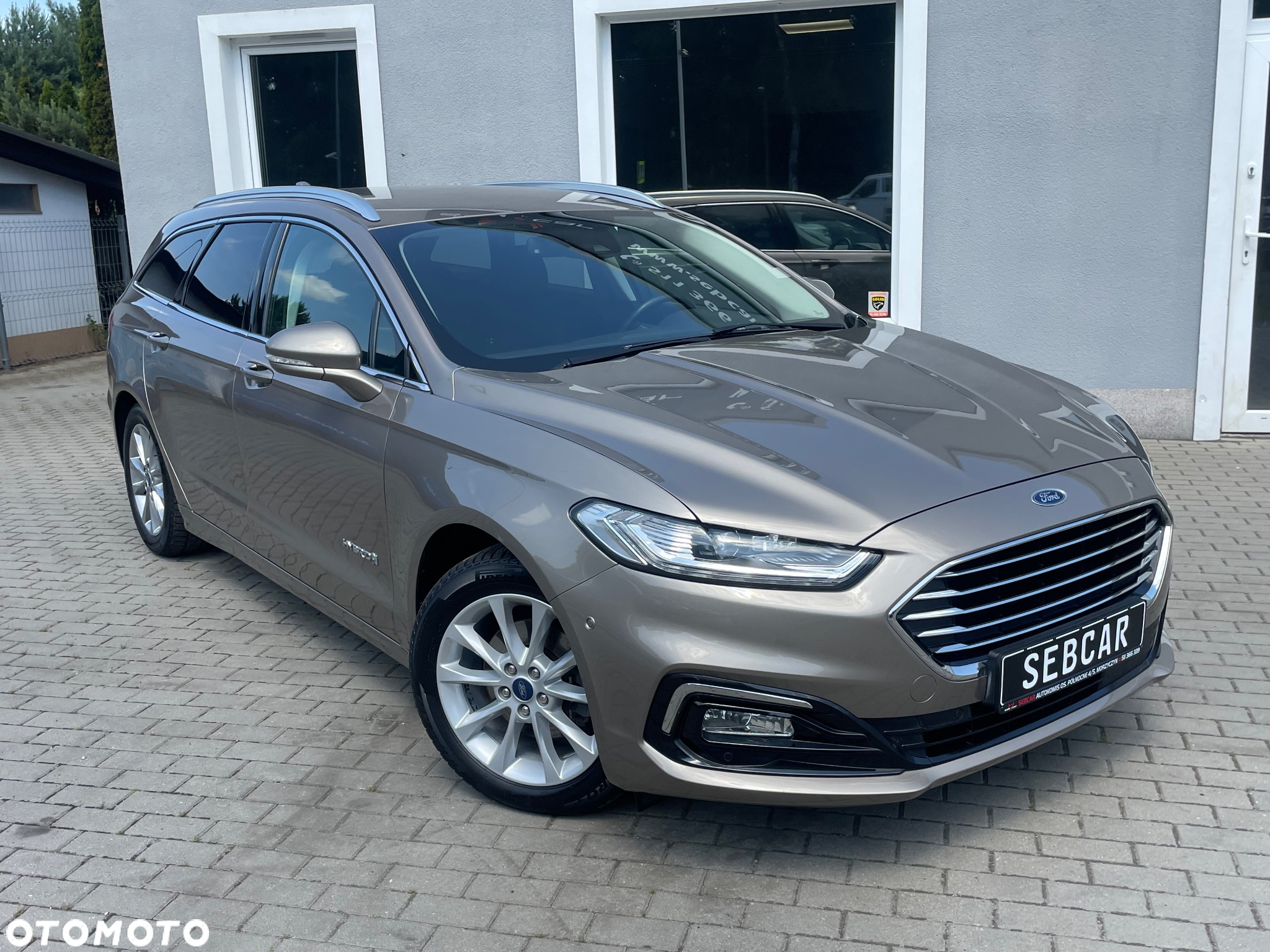 Ford Mondeo 2.0 Hybrid Titanium - 13