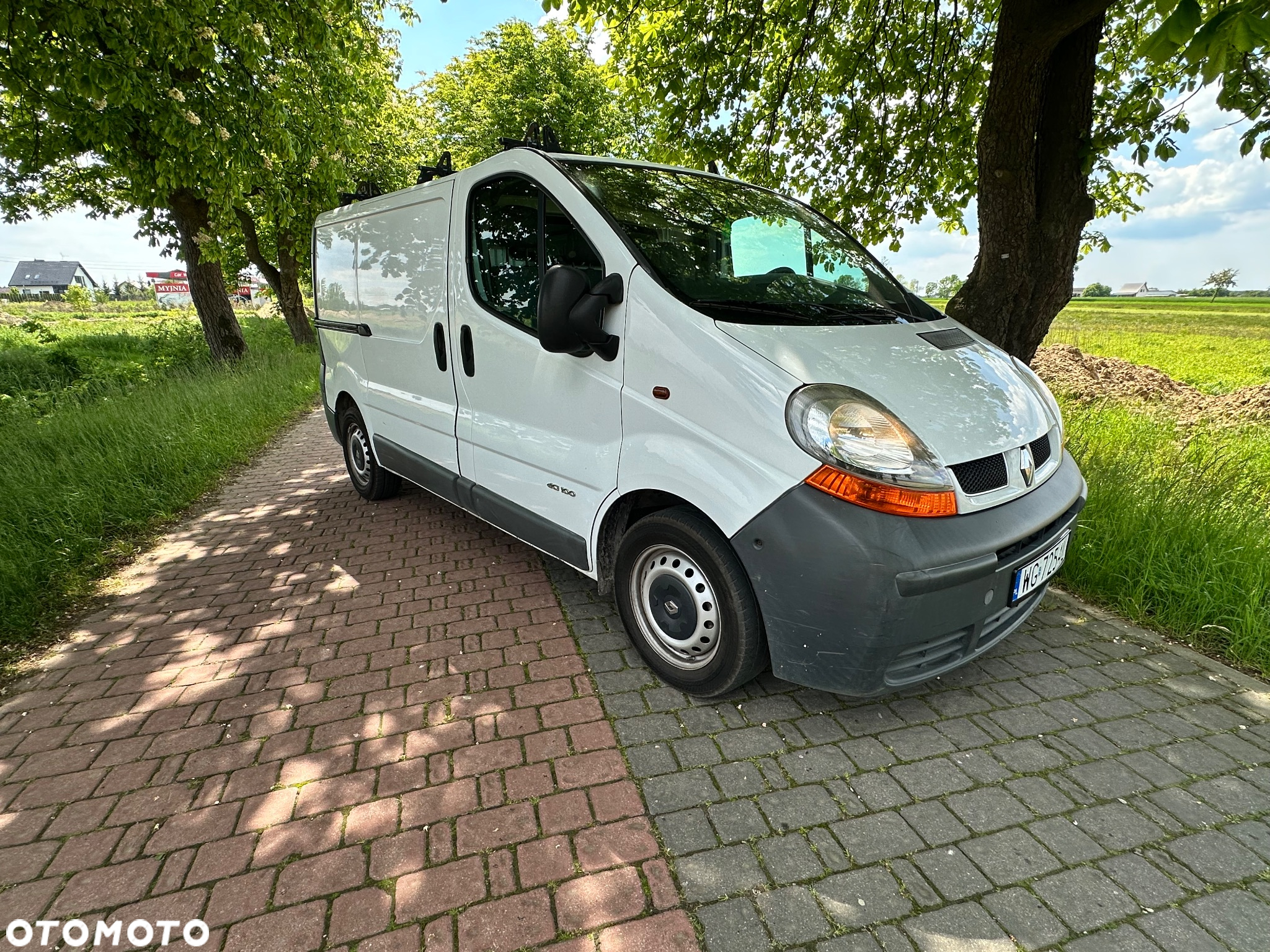 Renault Trafic - 2