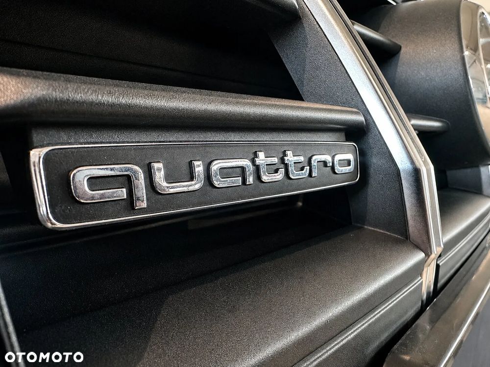 Audi A4 Allroad - 12