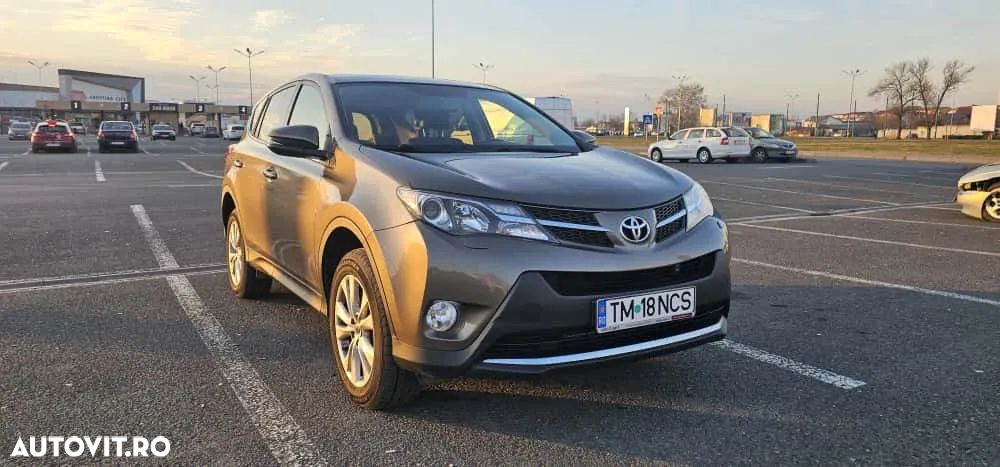 Toyota RAV4 2.2 D-4CAT 4WD Aut Executive - 3