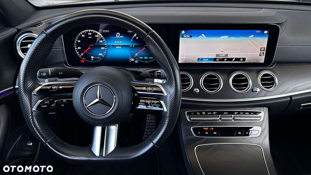 Mercedes-Benz Klasa E - 15