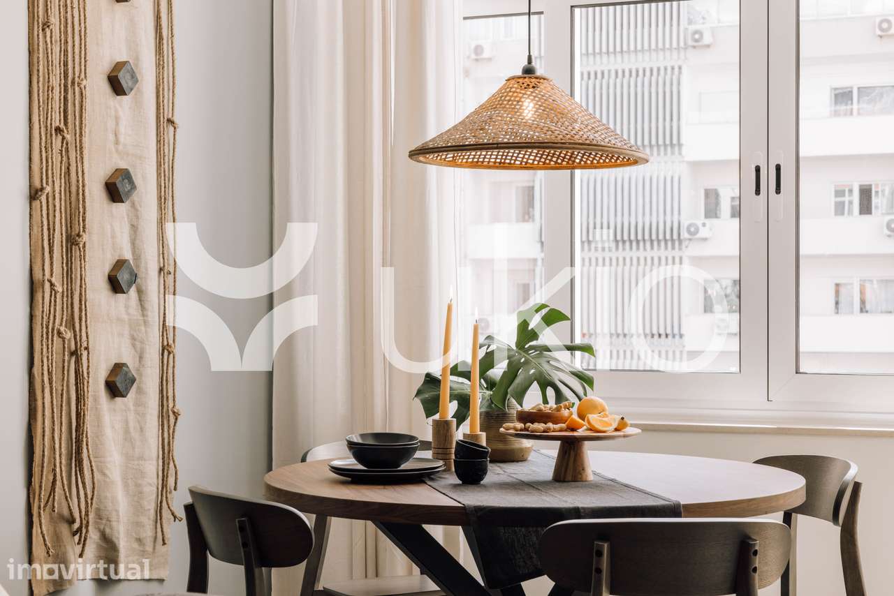 Apartamento T1 em Campo Pequeno - Grande imagem: 2/26