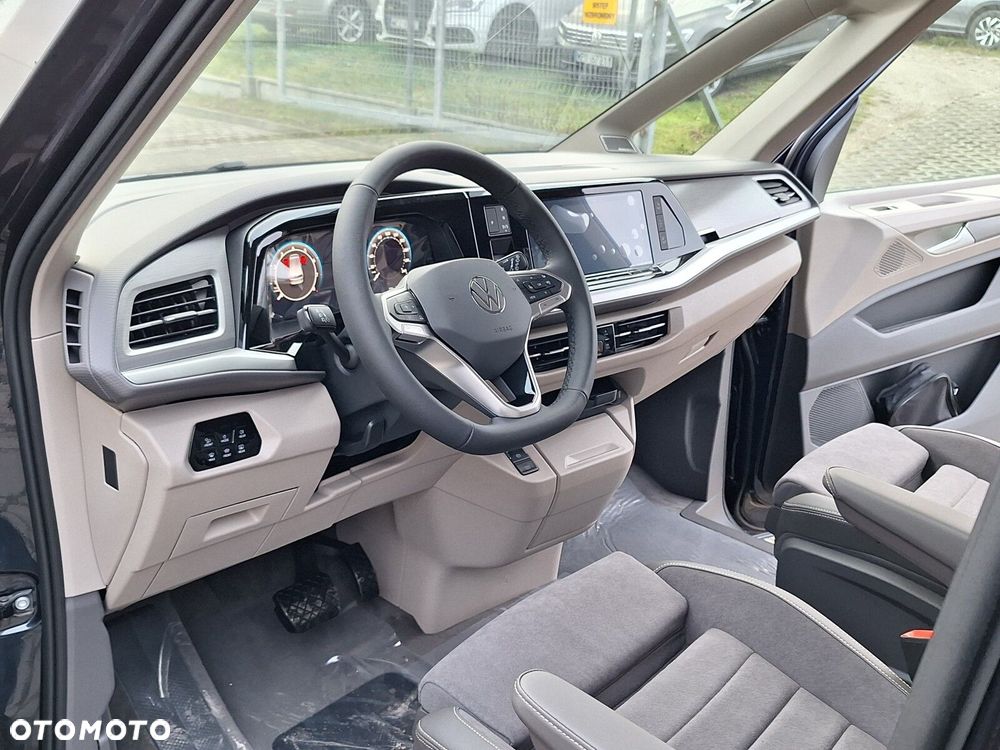 Volkswagen Multivan - 15
