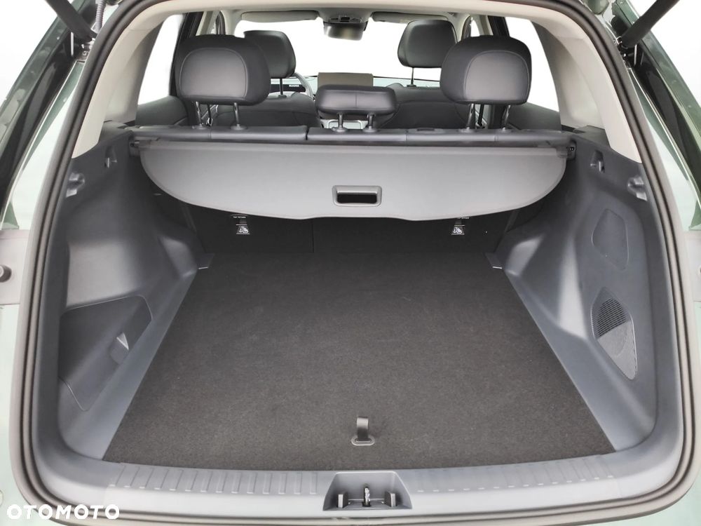 Geely Starray EM-i 1.5 PHEV Max - 25