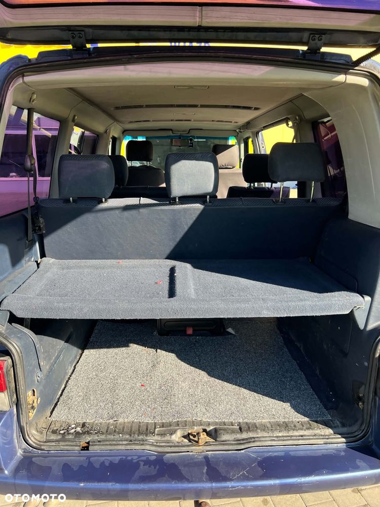 Volkswagen Transporter - 23