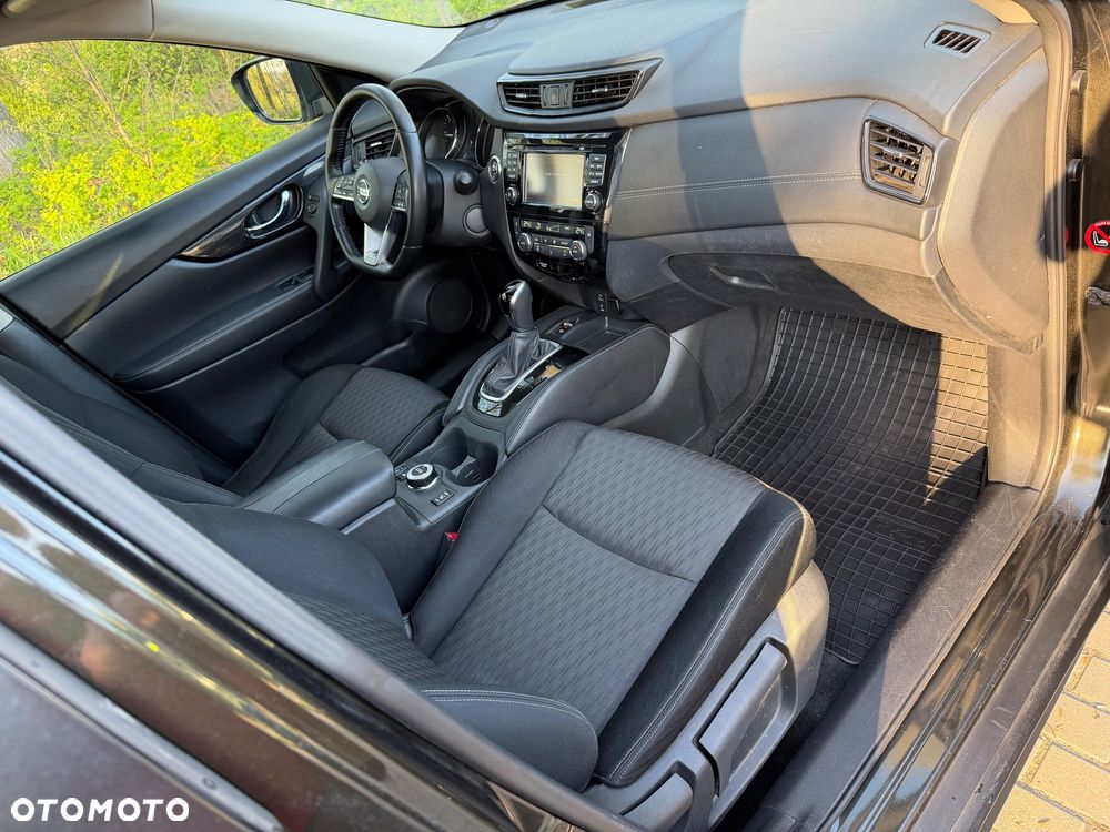 Nissan X-Trail 2.0 dCi ALL-MODE 4x4i Xtronic Tekna - 19