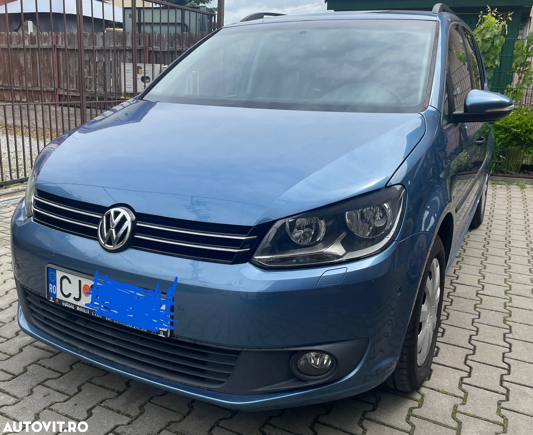 Volkswagen Touran 1.6 TDI DSG Trendline - 1
