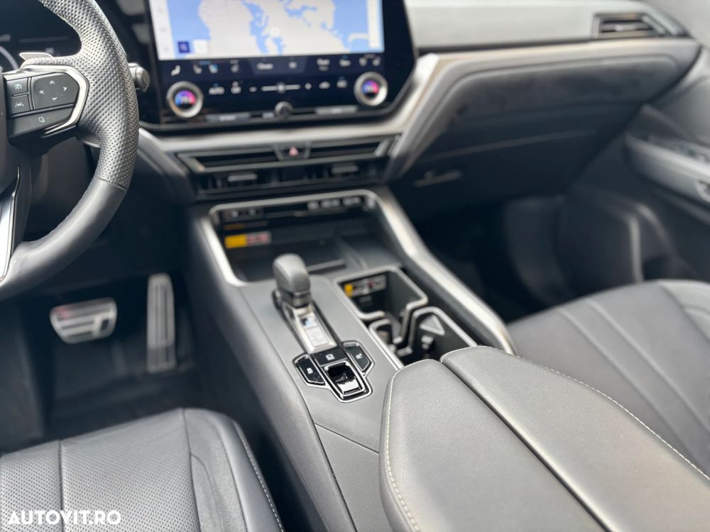 Lexus TX500 H - 25