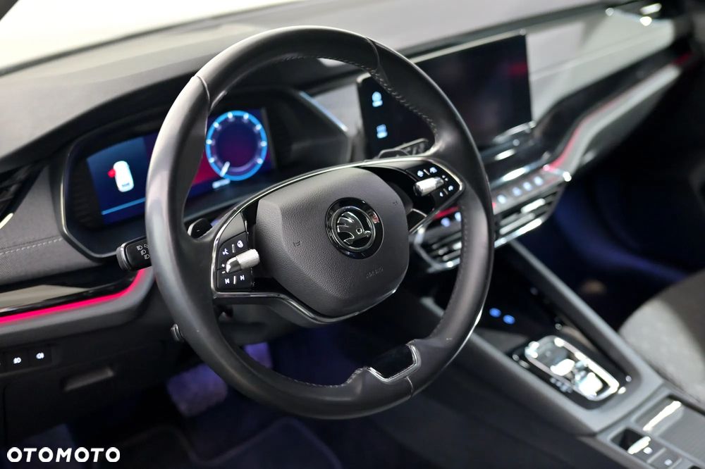 Skoda Octavia 2.0 TDI Style DSG - 33