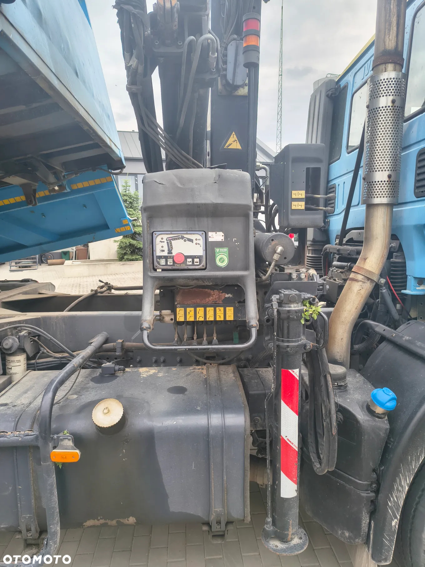 Iveco TRAKKER 410 - 11