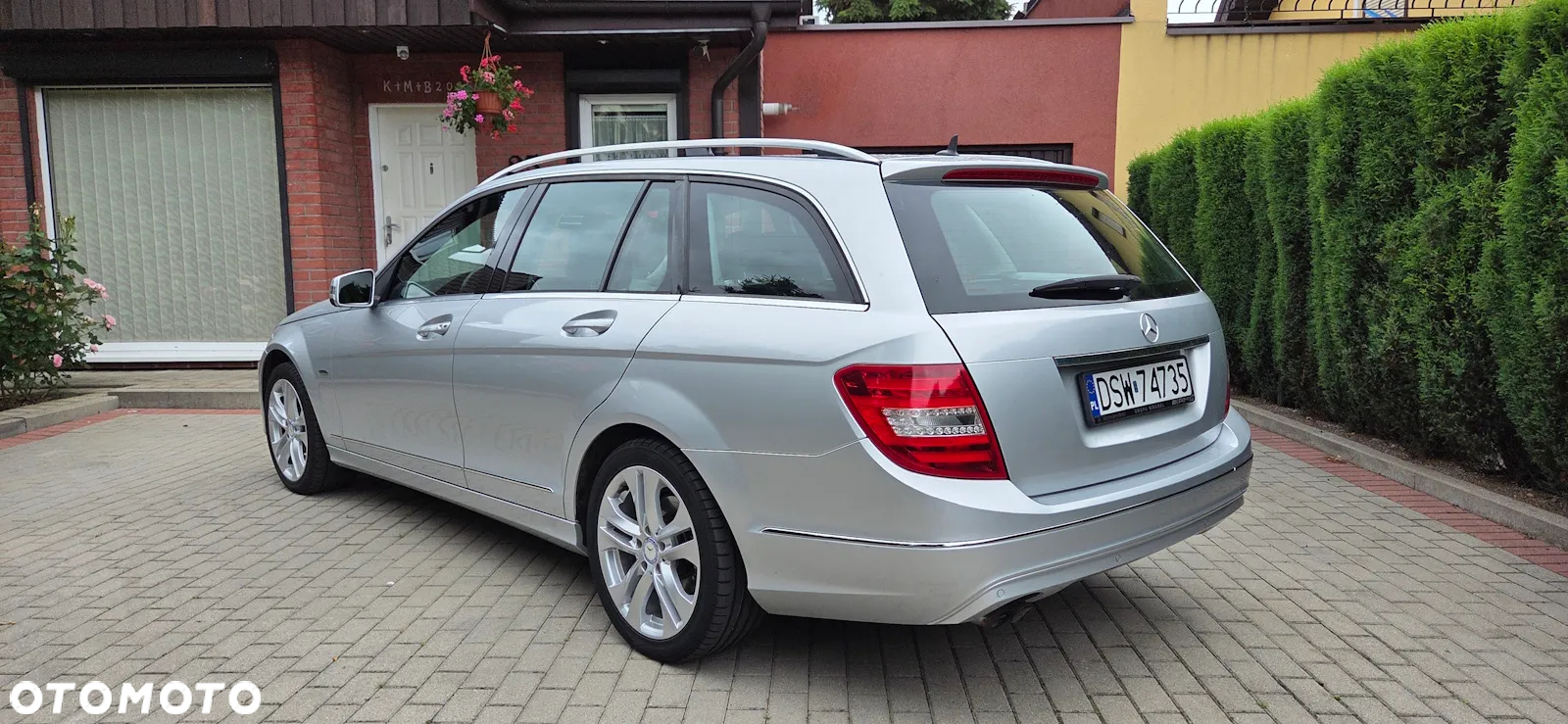 Mercedes-Benz Klasa C 200 T CDI DPF (BlueEFFICIENCY) Avantgarde - 3