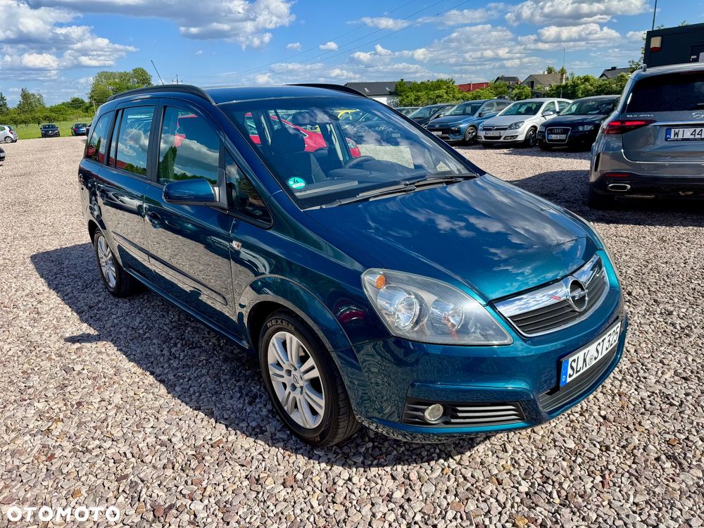 Opel Zafira - 16