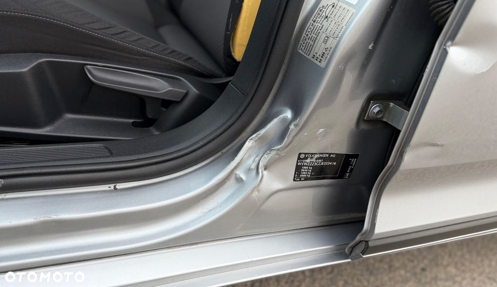 Volkswagen Passat 1.6 TDI BMT Comfortline - 18
