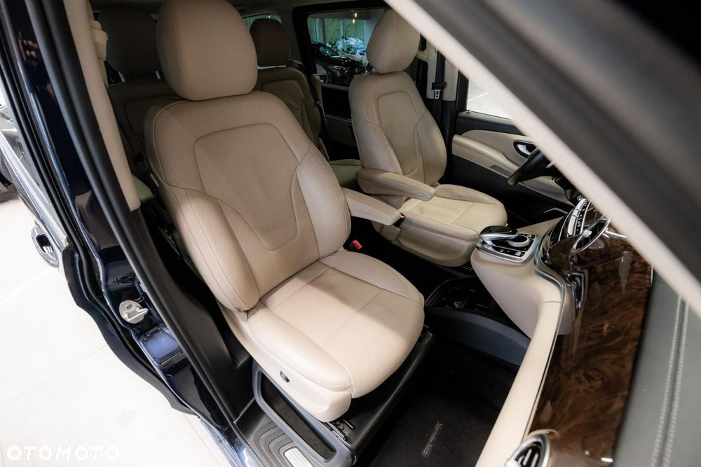Mercedes-Benz Klasa V 250 (BlueTEC) d Avantgarde 7G-Tronic (długi) - 16
