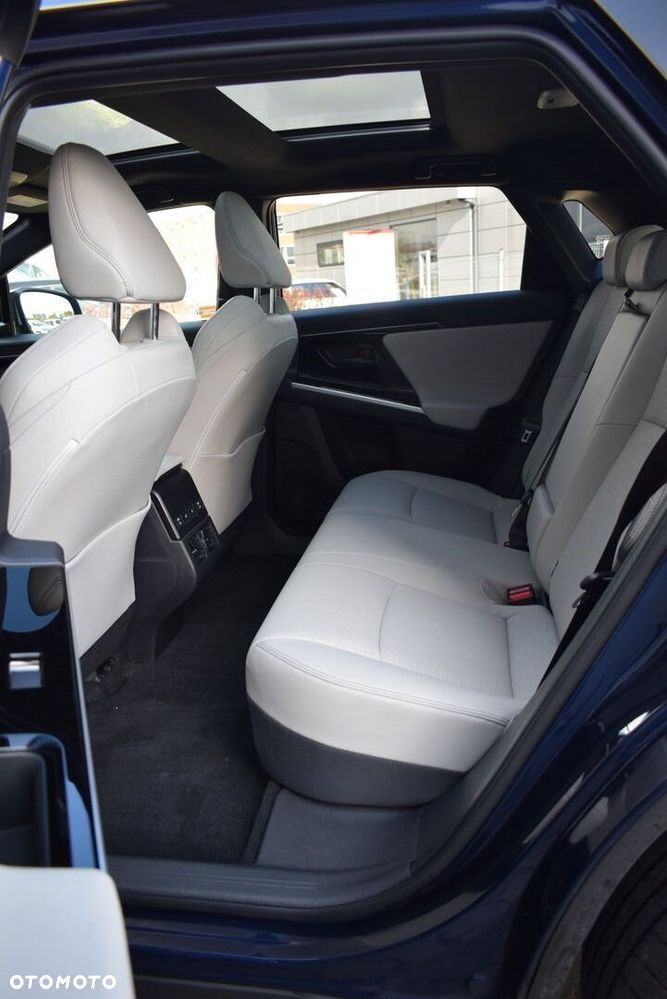 Toyota bZ4X 71.4kWh 4x4 Executive - 10