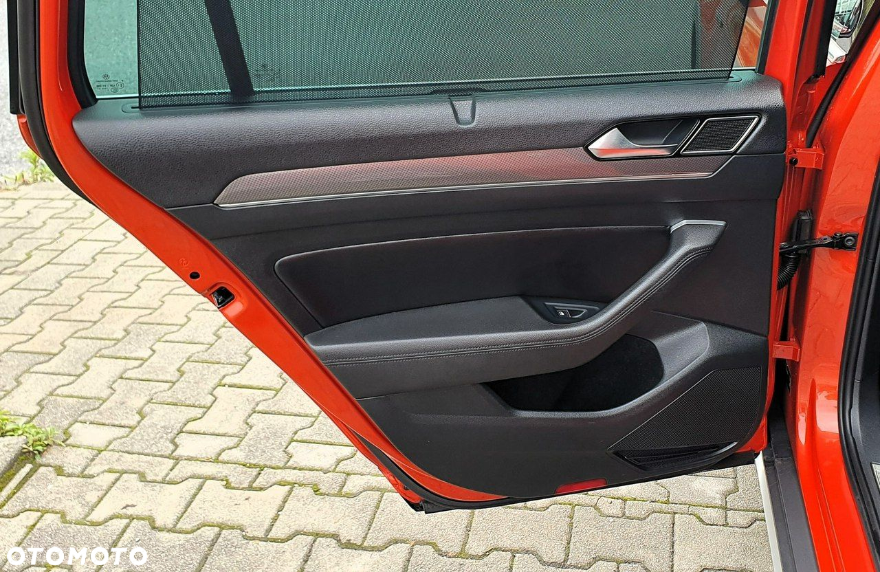 Volkswagen Passat Alltrack - 31