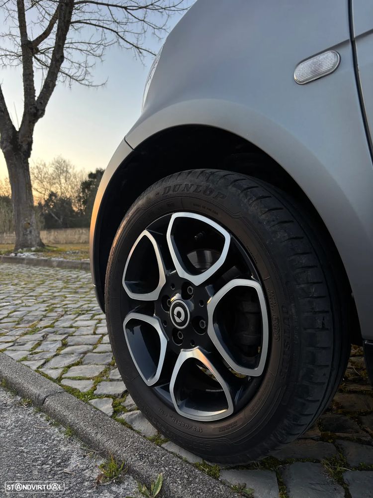 Smart ForTwo Coupé 1.0 Prime 71 Aut. - 26