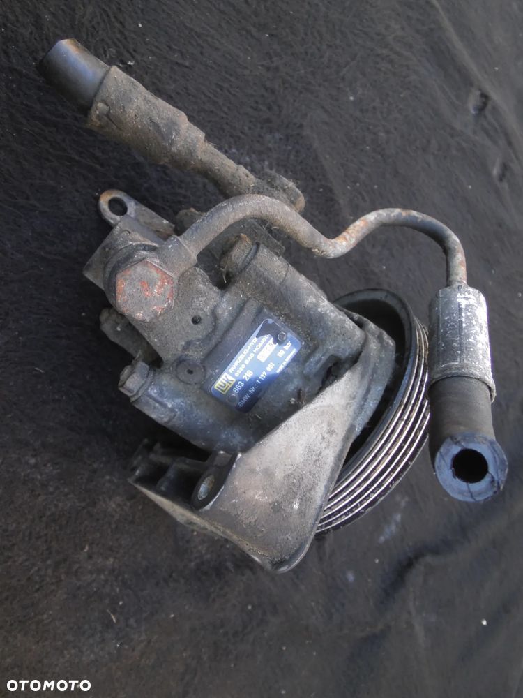 Pompa wspomagania bmw e36 e34 M50 2.0 2.5 LUK 1137951 - 3