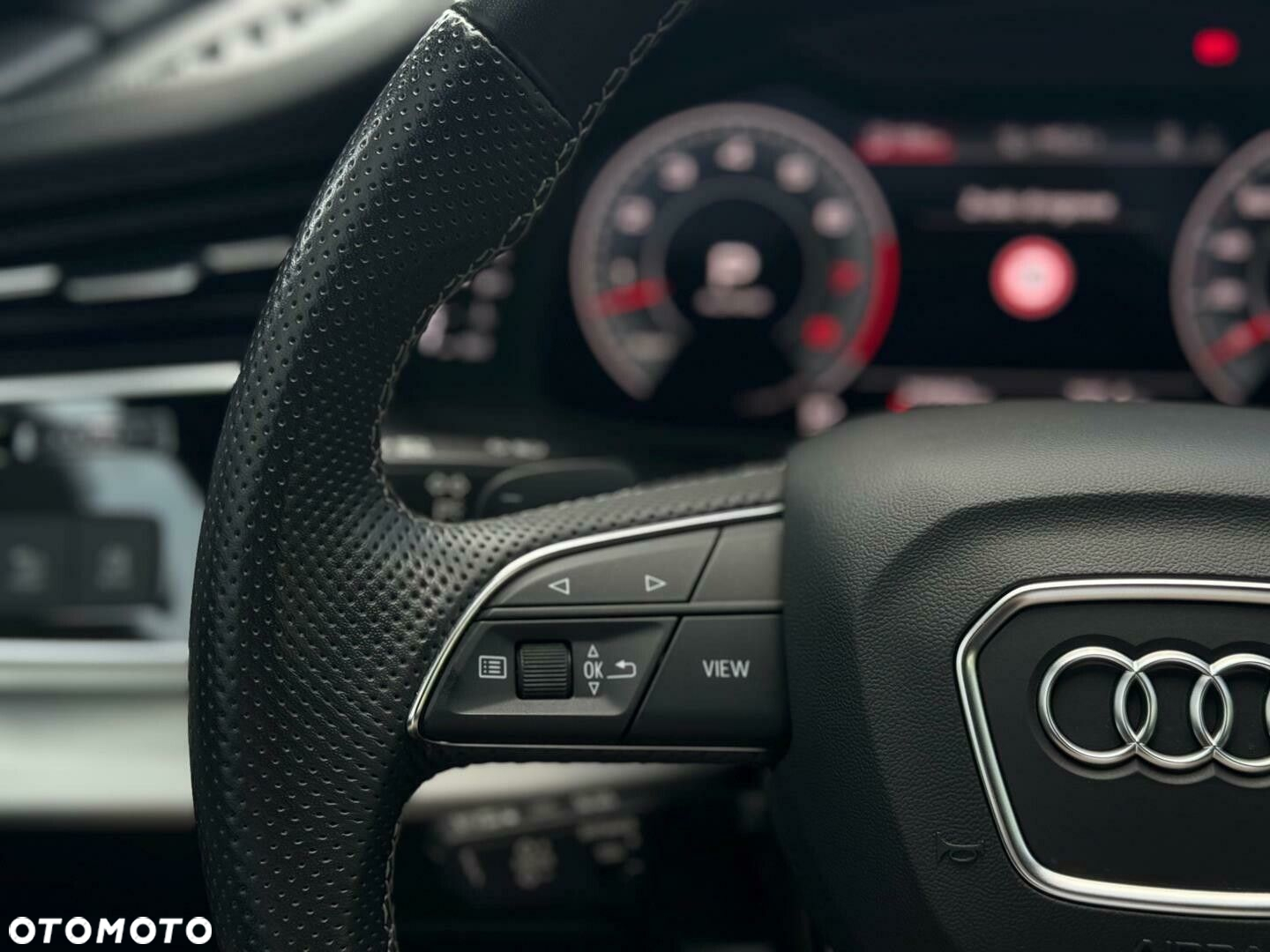 Audi Q8 - 21