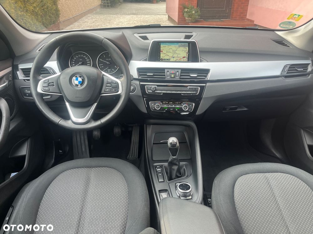 BMW X1 - 16