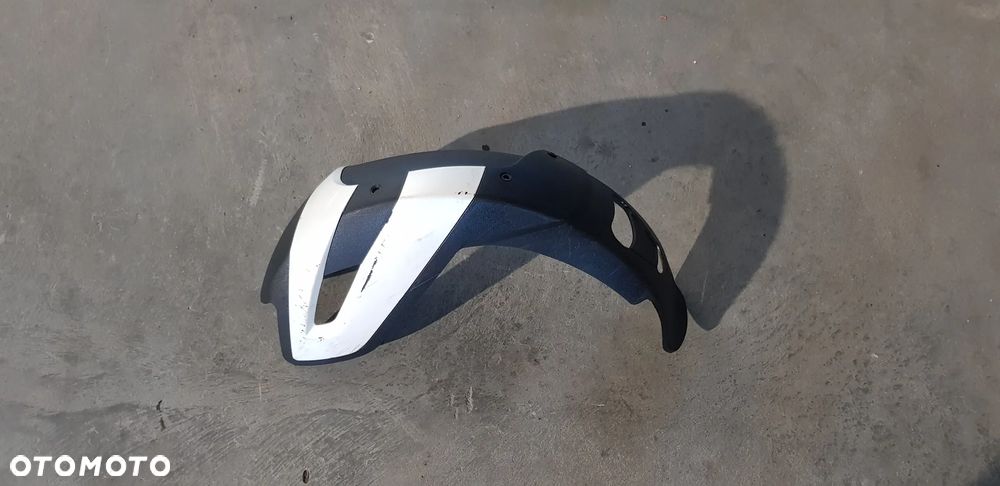 Piaggio MP3 300 Yourban Lewy Błotnik Przód Nadkole - 1