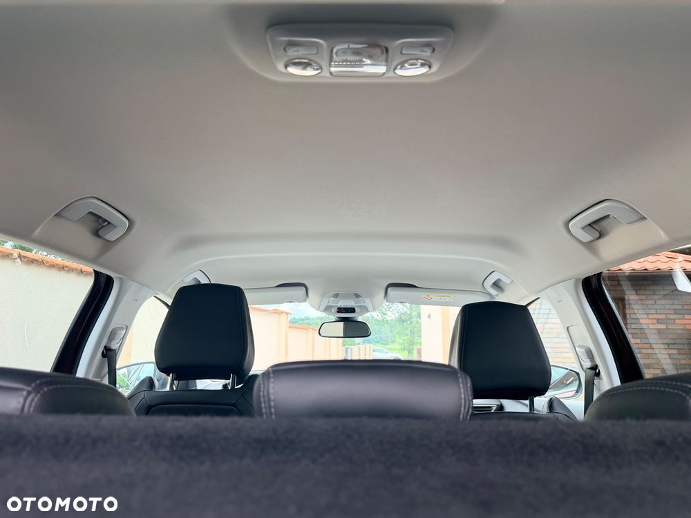 Peugeot 3008 BlueHDi 130 Stop & Start EAT8 Allure - 20