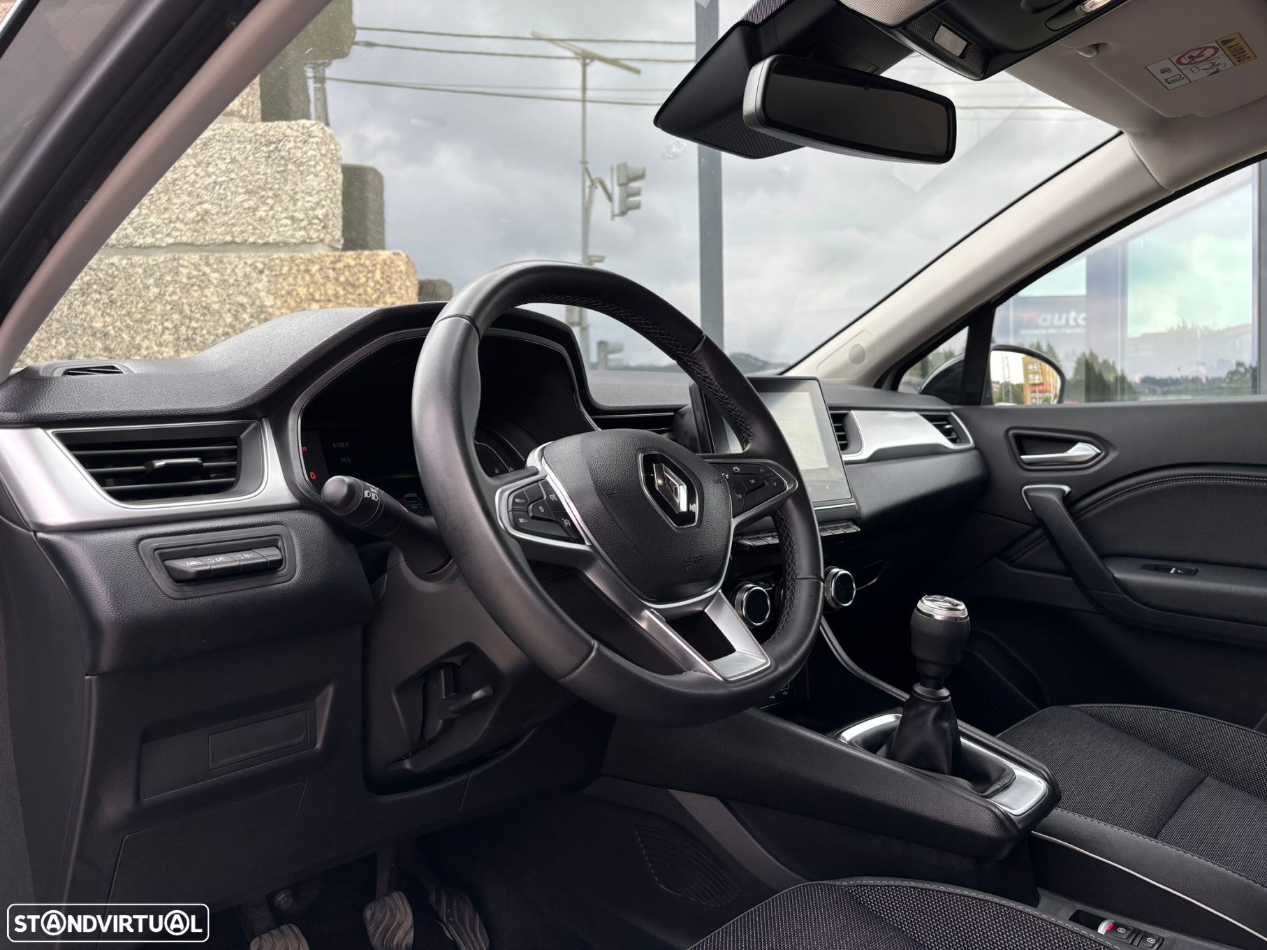Renault Captur 1.0 TCe Techno - 2