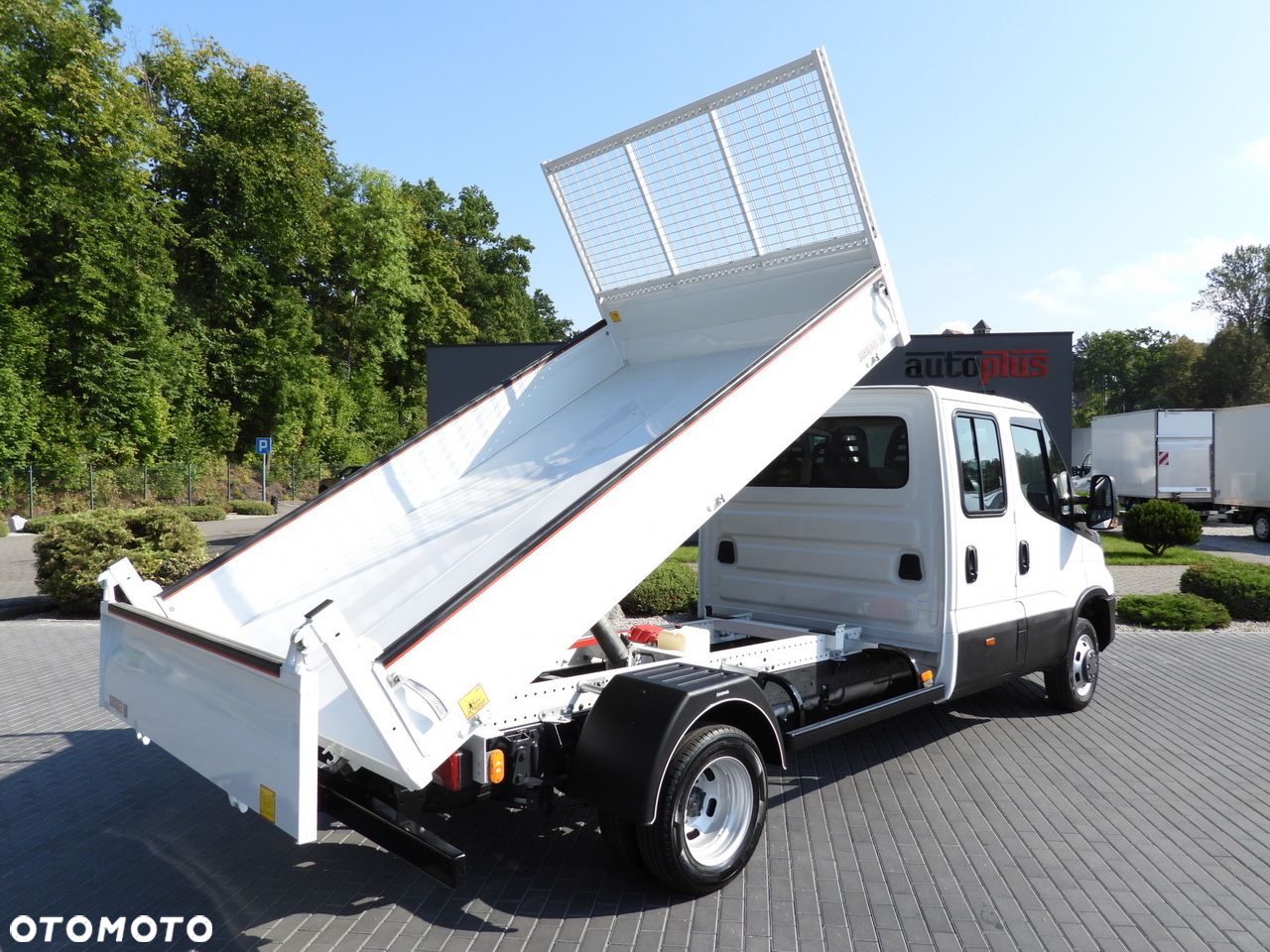 Iveco DAILY 35C16 WYWROTKA PODWÓJNA KABINA DOKA 6 MIEJSC BLIŹNIACZE KOŁA KLIMATYZACJA  160KM - 4