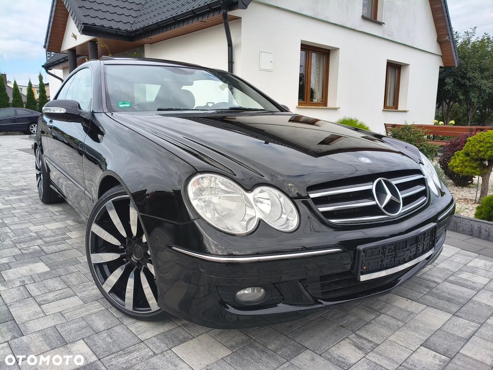 Mercedes-Benz CLK - 28