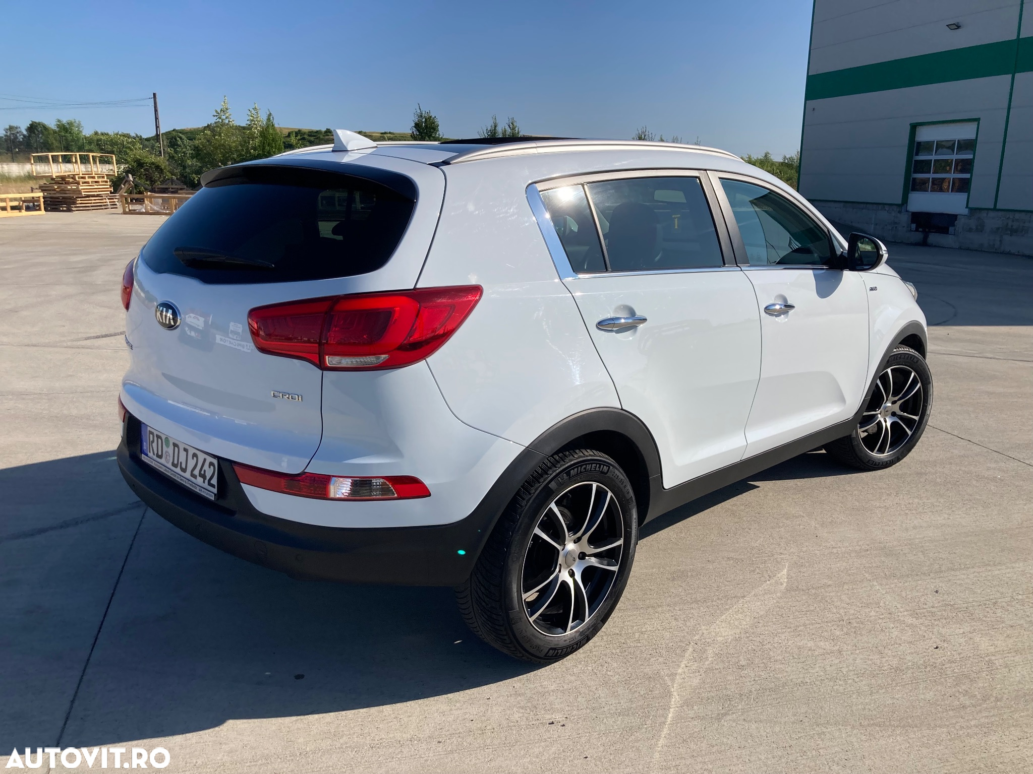 Kia Sportage 2,0 CRDI AWD GT Line - 5