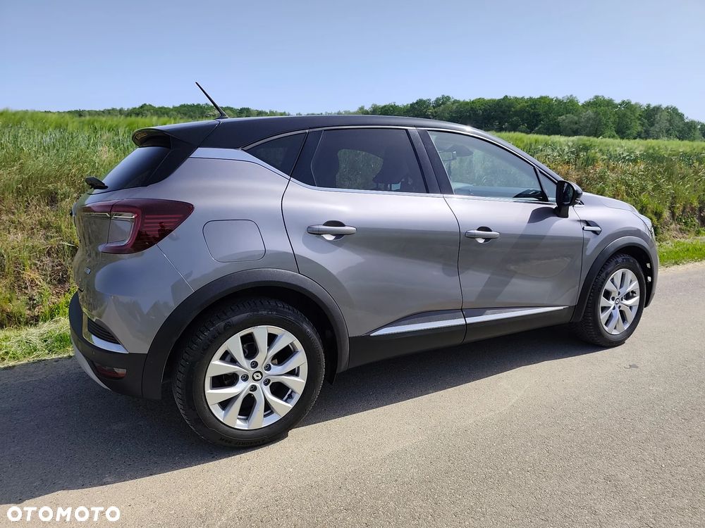 Renault Captur 1.6 E-TECH Full Hybrid 145 Intens - 11