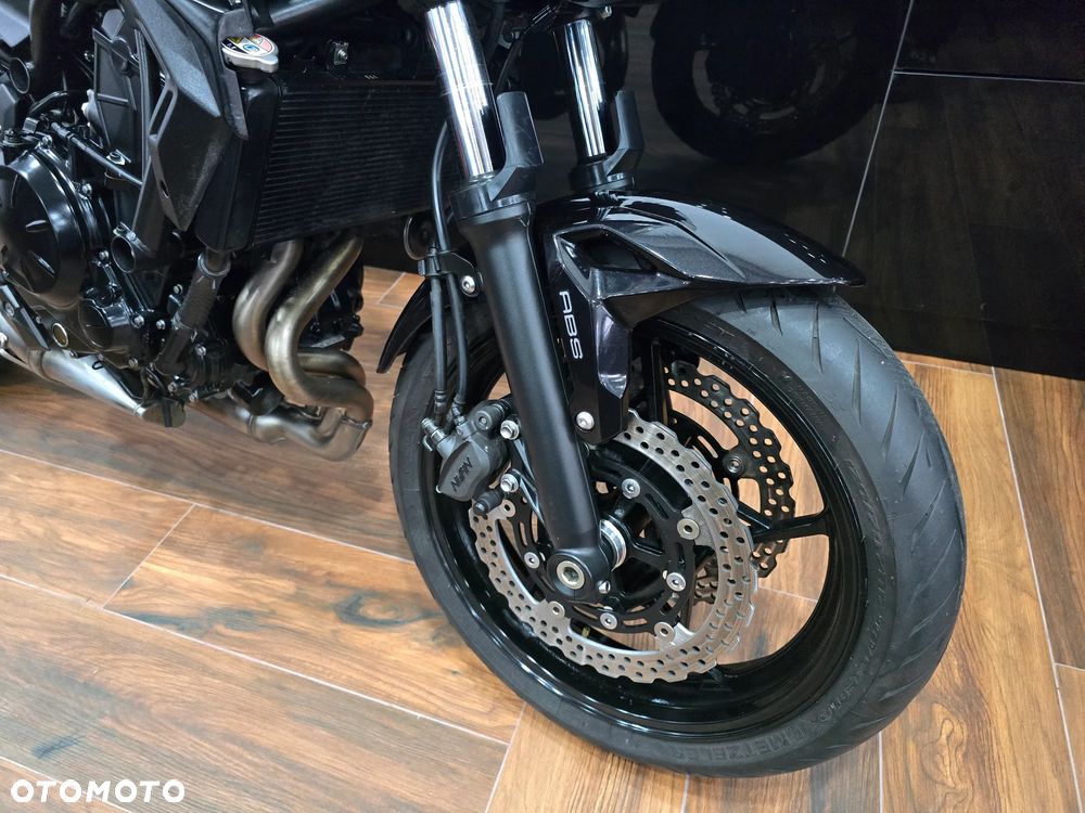 Kawasaki Z 650 - 19