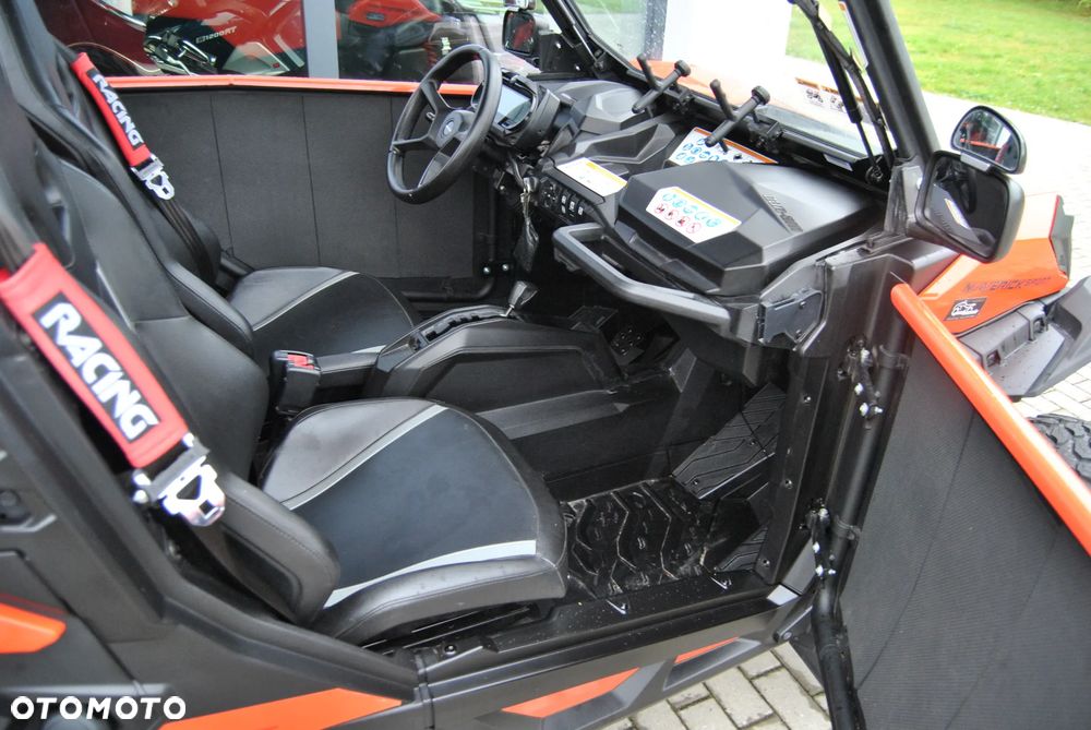Can-Am Maverick - 29