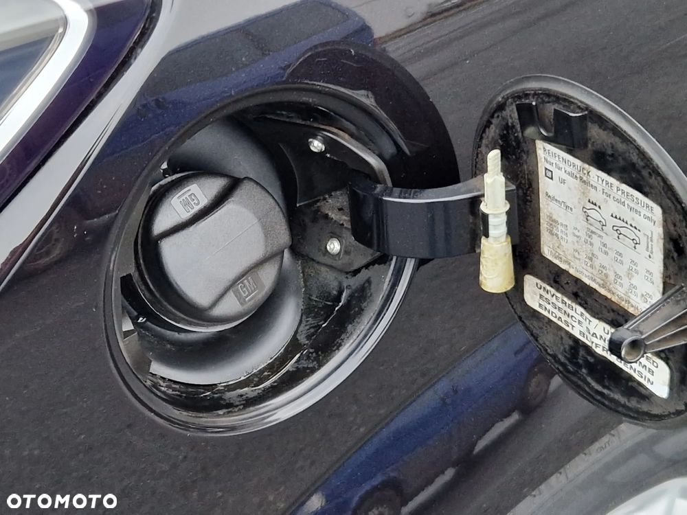 Opel Astra 1.6 Edition - 9