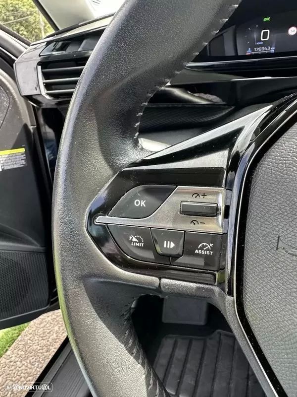 Peugeot 308 1.2 PureTech Business Line - 33