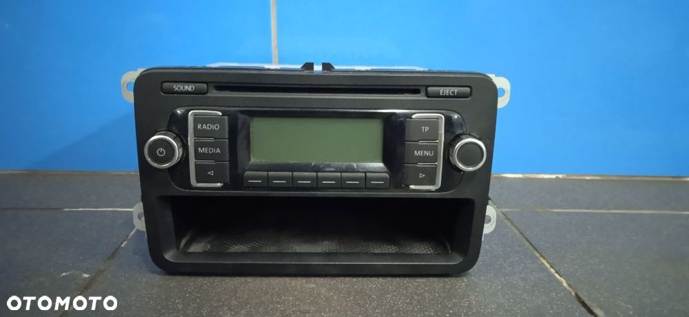 Radio VW Touran lift 5K0035156 - 1