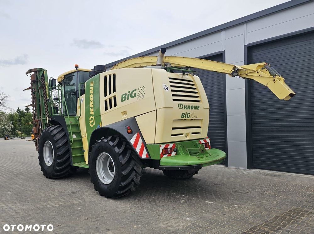 Krone BIG X 770 - 5