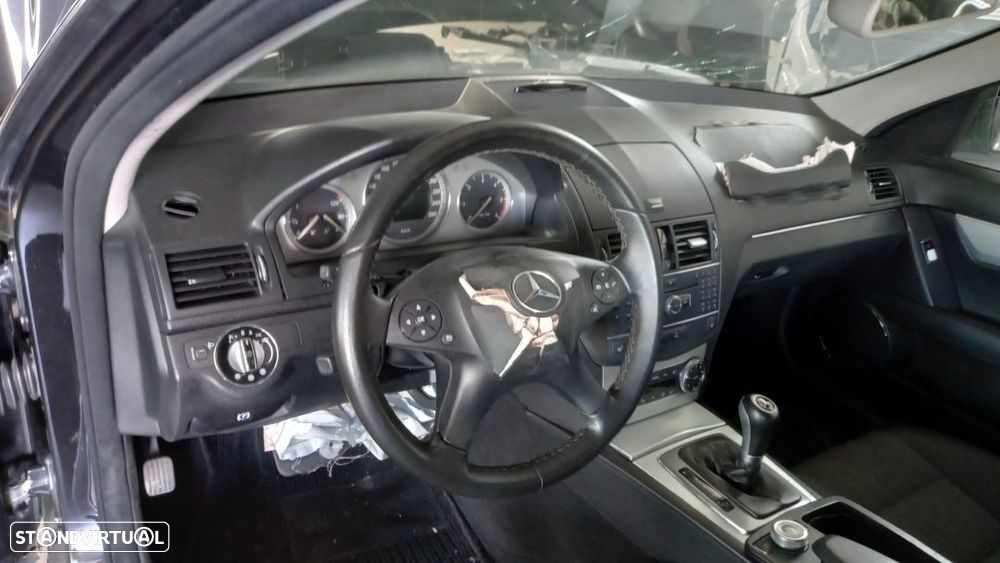 Fechos Mercedes T-model S204 W204 C220 170cv de 2007 - 6