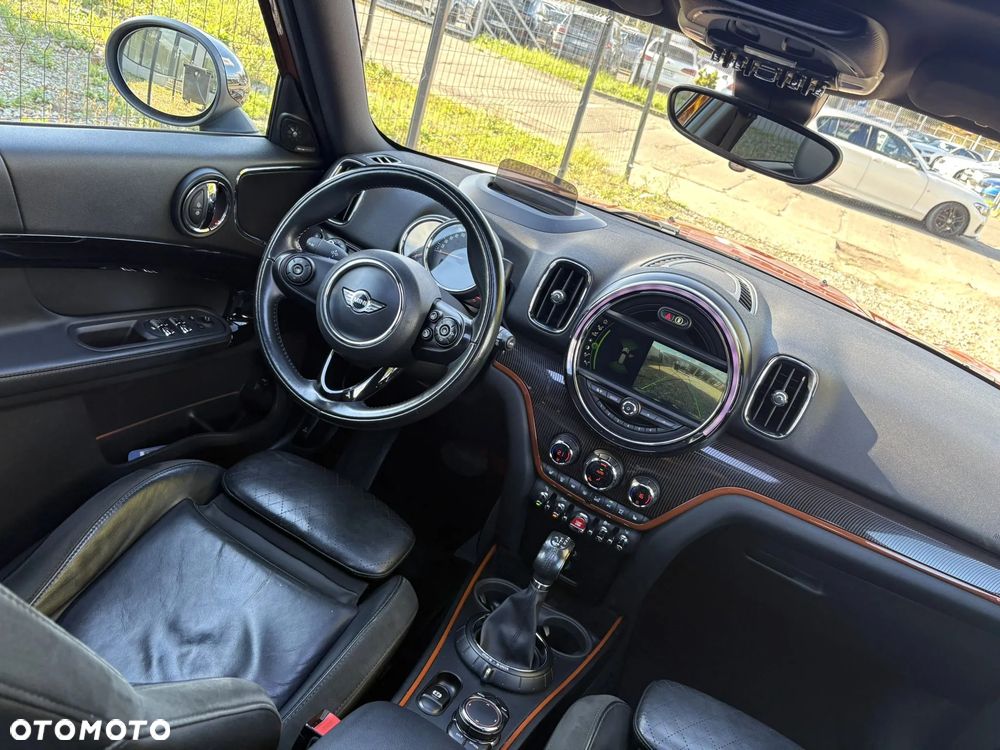 MINI Countryman Cooper SD ALL4 - 23