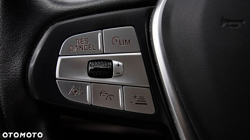 BMW X3 xDrive30e Luxury Line - 21
