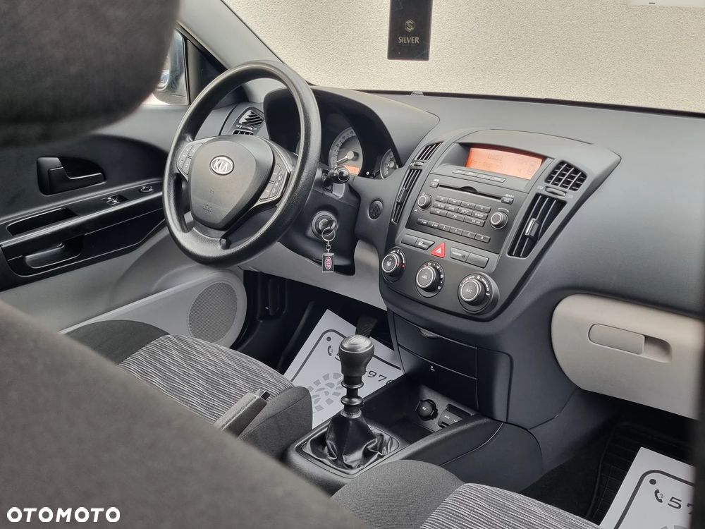 Kia Ceed Cee'd 1.4 Comfort + - 6